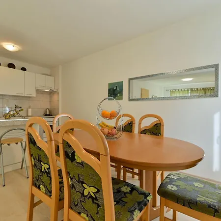 Slava Apartment *