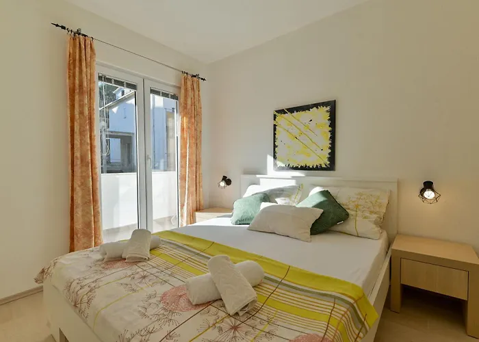 Apartman Slava *