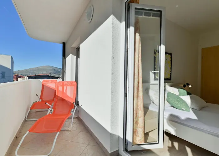 Apartman Slava *