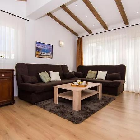 Apartment Slava