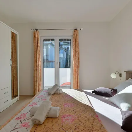 Slava Apartment Trogir