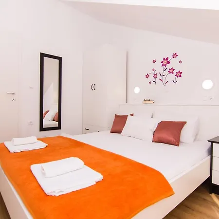 Slava Apartman