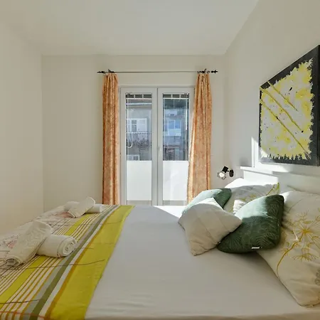 Apartman Slava *